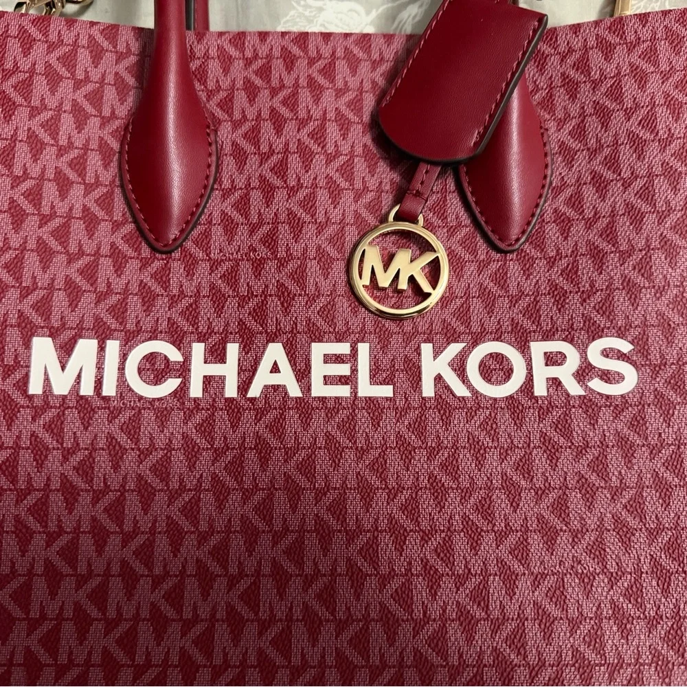 Michael Kors Mirella Tote - Cherry